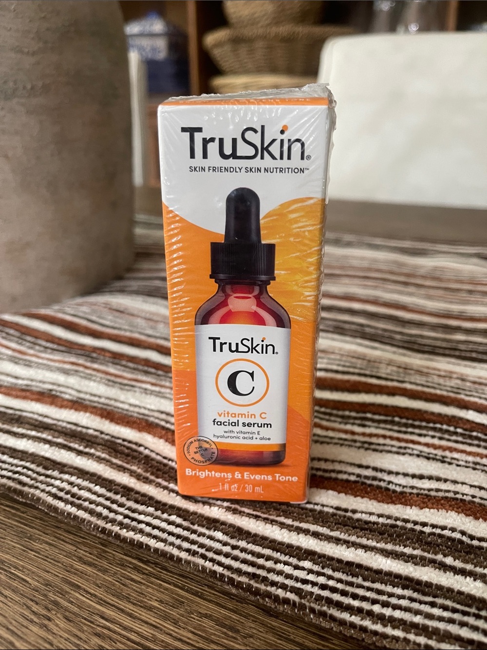 TruSkin Vitamin C Facial Serum - White & Orange